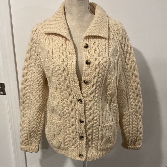 beautiful vintage Quill hand knit Irish wool fisherman’s sweater S? - Picture 5 of 9